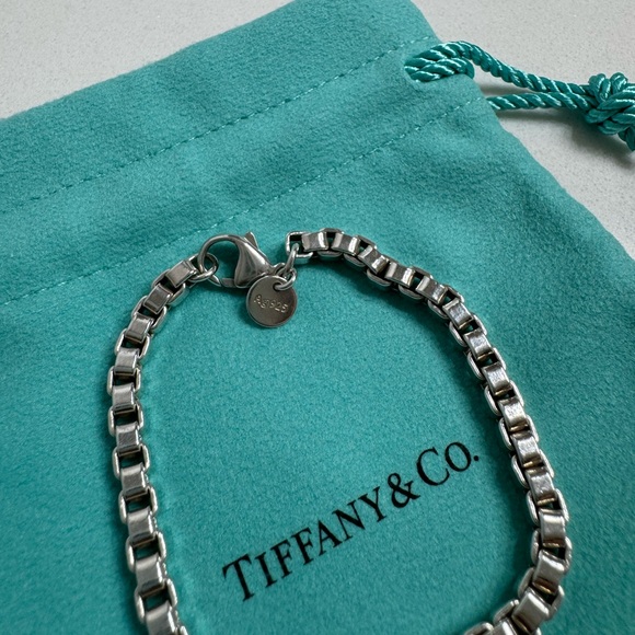 Tiffany & Co Venetian Link Bracelet - Picture 3 of 4